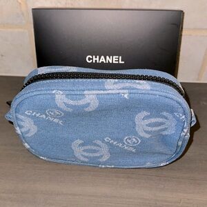 CHANEL BEAUTY POUCH